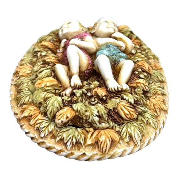 Isle Of Gramarye Faerie Children Trinket box Harmony Kingdom Soft As Down Fairy - Picture 10 of 12
